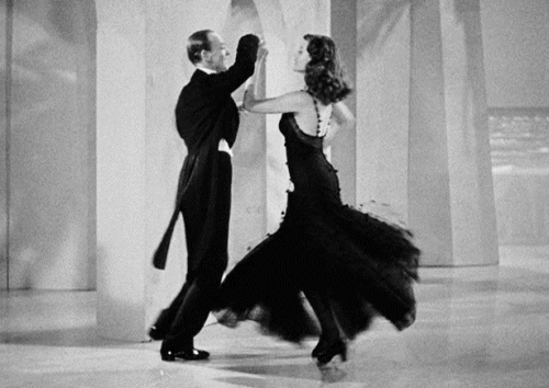 black-and-white-film-couple-dance-vintage-Favim-com-232806.gif