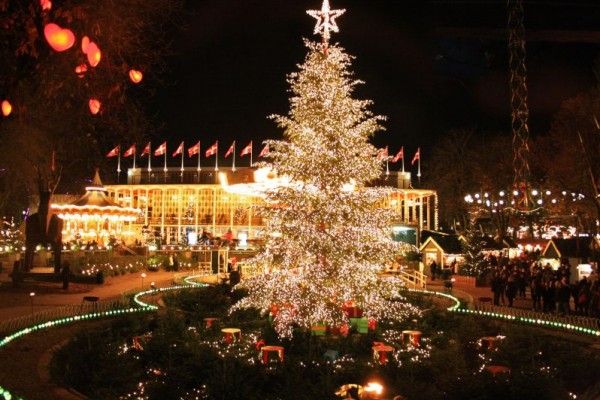 infos:sapin de Noël sur la Concorde à Paris