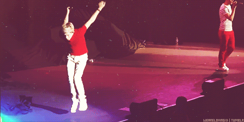 super-saut-niall-3811664f72.gif